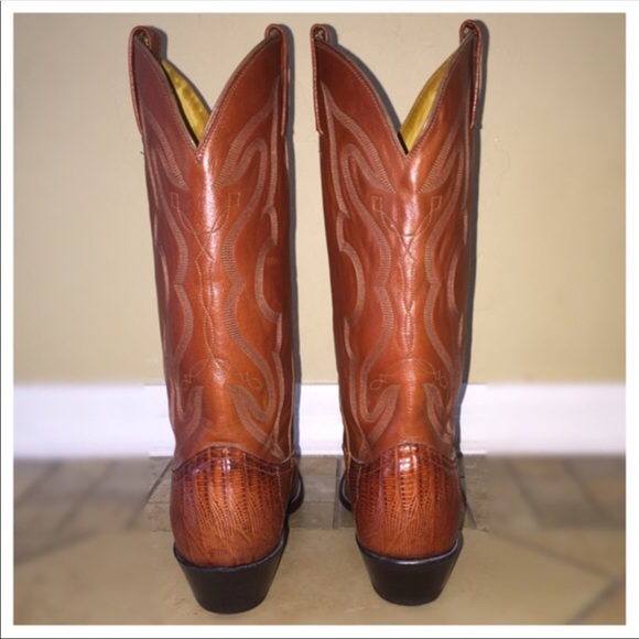 nocona lizard boots